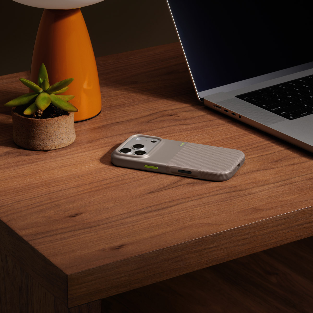 p04-matte-iphone17pro-rugged-alpinegray.jpg.large.2x