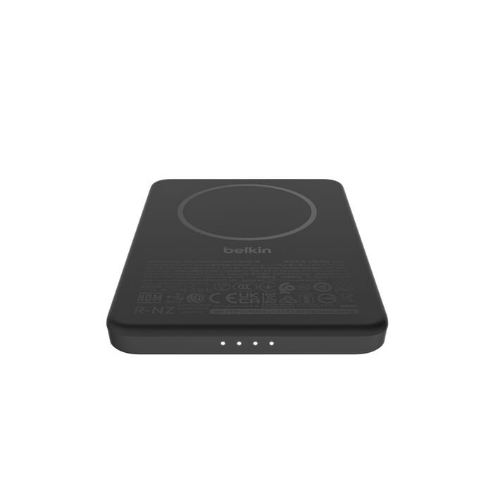 14487532b52475f9_BPD010fqBK-boostcharge-slimmagnetic-powerbank-5k-web12