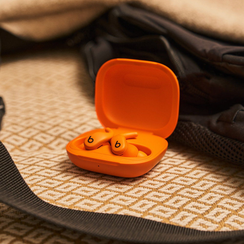 Beats PowerBeats Fit - Spark Orange (ME2M4) 04